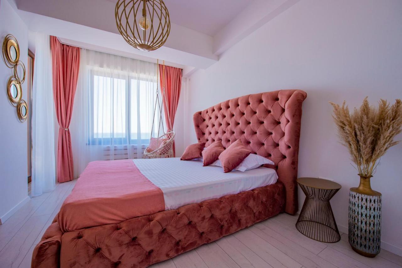 Summerland Luxury Velvet Front Sea View Appartement Mamaia Buitenkant foto
