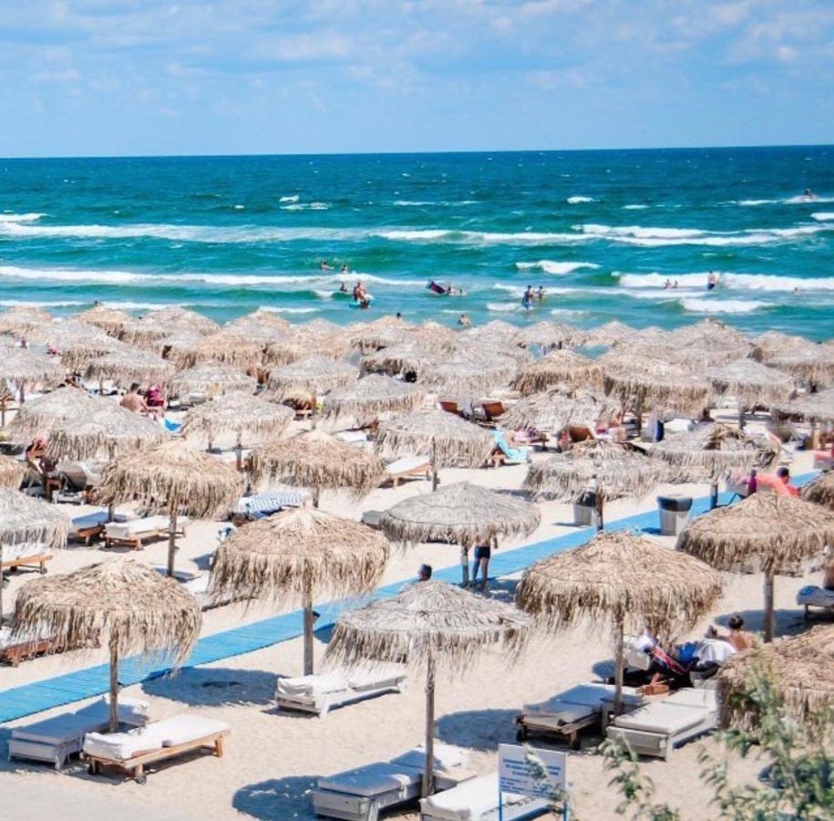 Summerland Luxury Velvet Front Sea View Appartement Mamaia Buitenkant foto